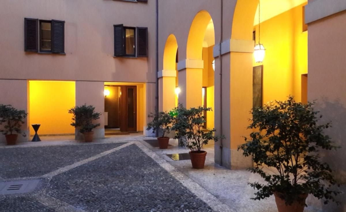 Suite Amedei4 Milão Exterior foto
